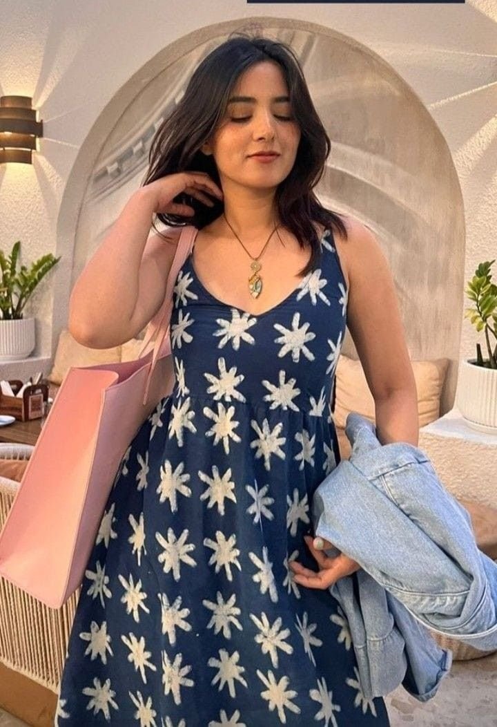 kurta3 Midnight Daisy Dress